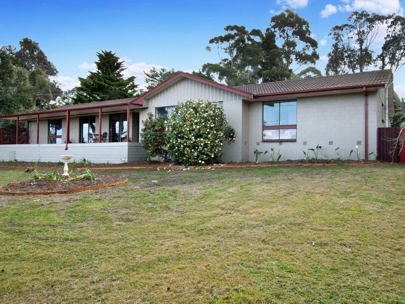 2 Barriedale Grove, Frankston South VIC 3199