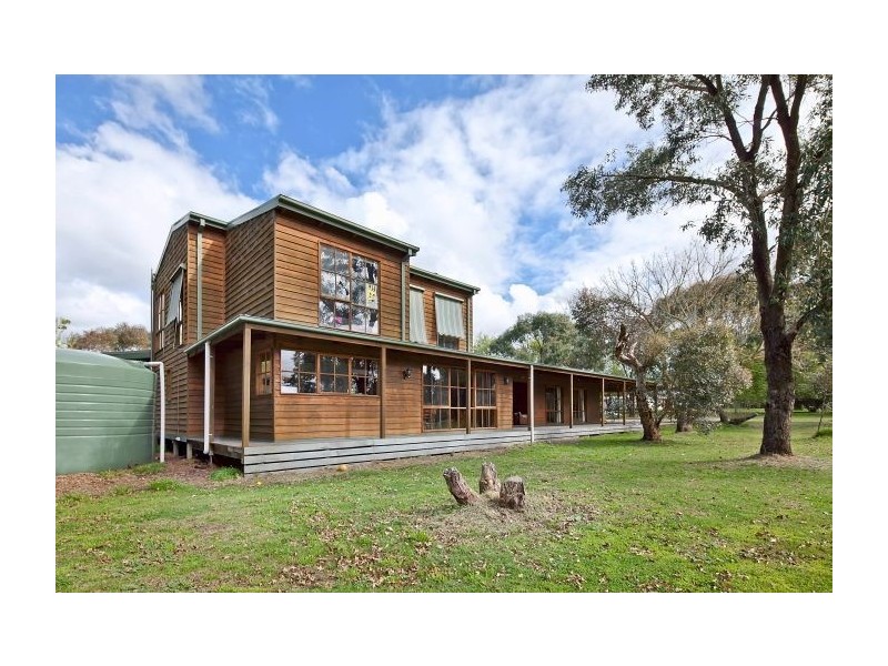 8 Noaki Street, Pearcedale VIC 3912