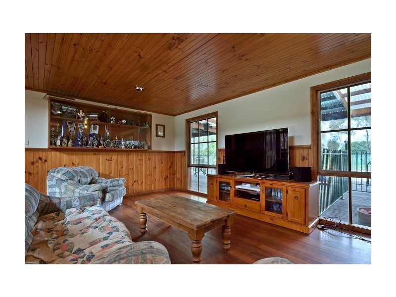 8 Noaki Street, Pearcedale VIC 3912