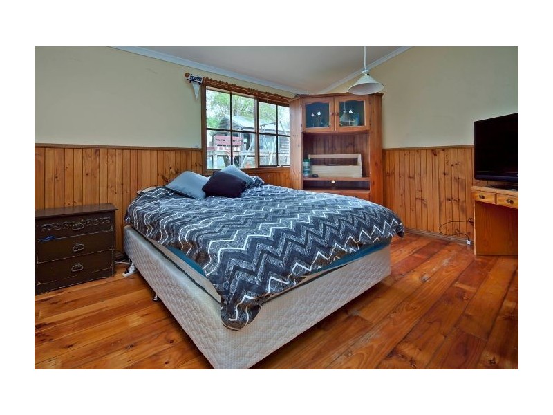 8 Noaki Street, Pearcedale VIC 3912