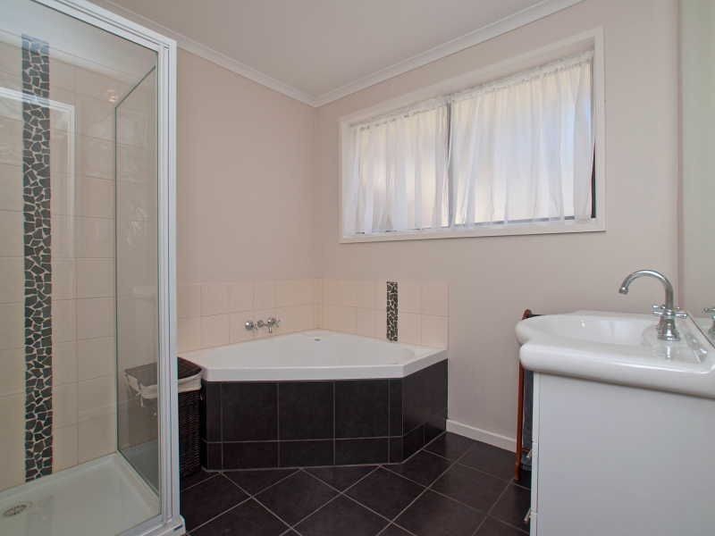 13 Sibyl Avenue, Frankston South VIC 3199