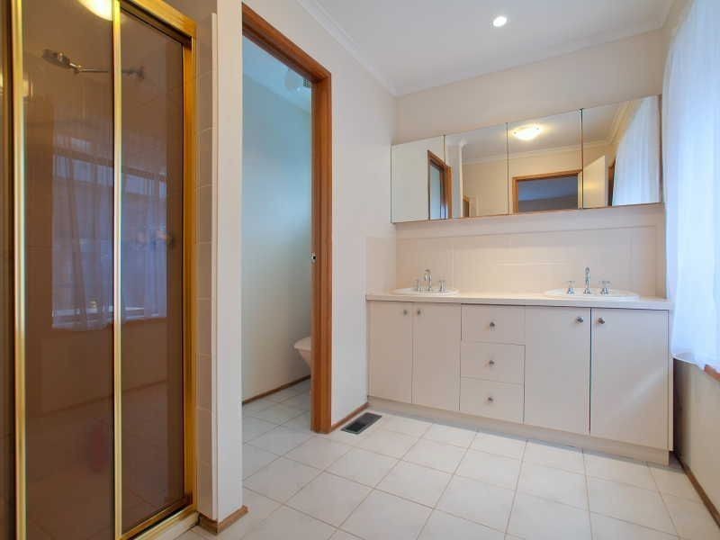 13 Sibyl Avenue, Frankston South VIC 3199