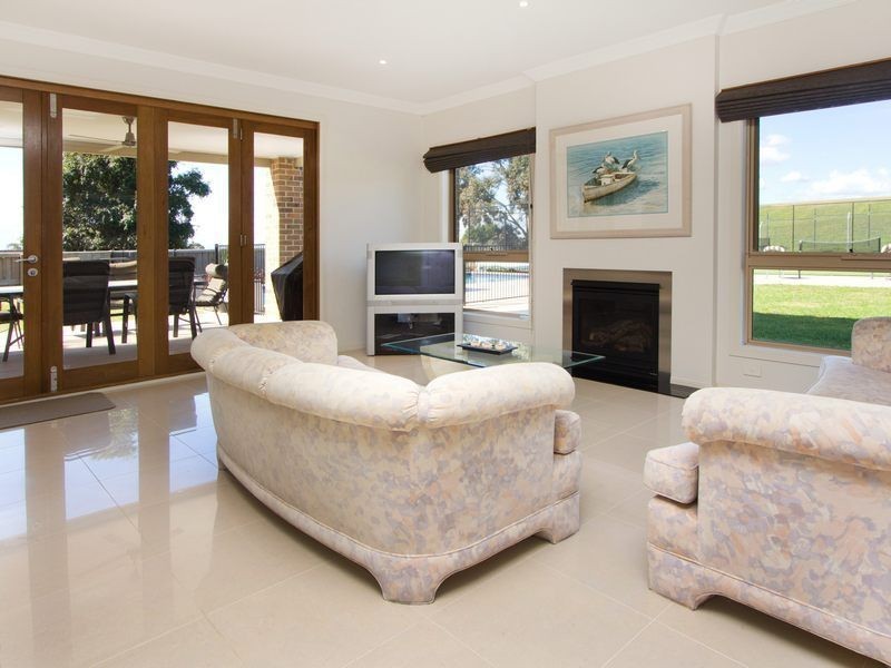 38 Sibyl Avenue, Frankston South VIC 3199