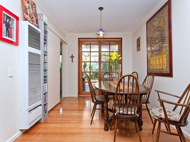 34 Gretana Crescent, Frankston VIC 3199