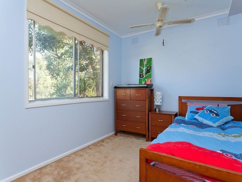 34 Gretana Crescent, Frankston VIC 3199