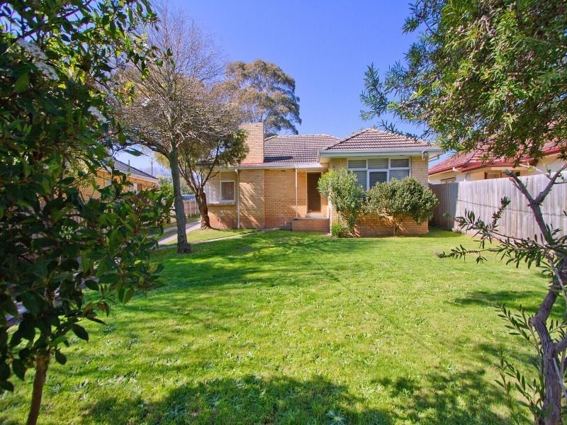 11 Lawrey Street, Frankston VIC 3199