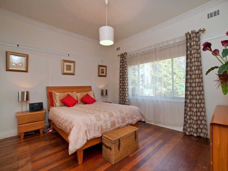 24 Oates Street, Frankston VIC 3199