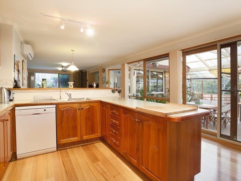 12 Sweetwater Drive, Frankston South VIC 3199