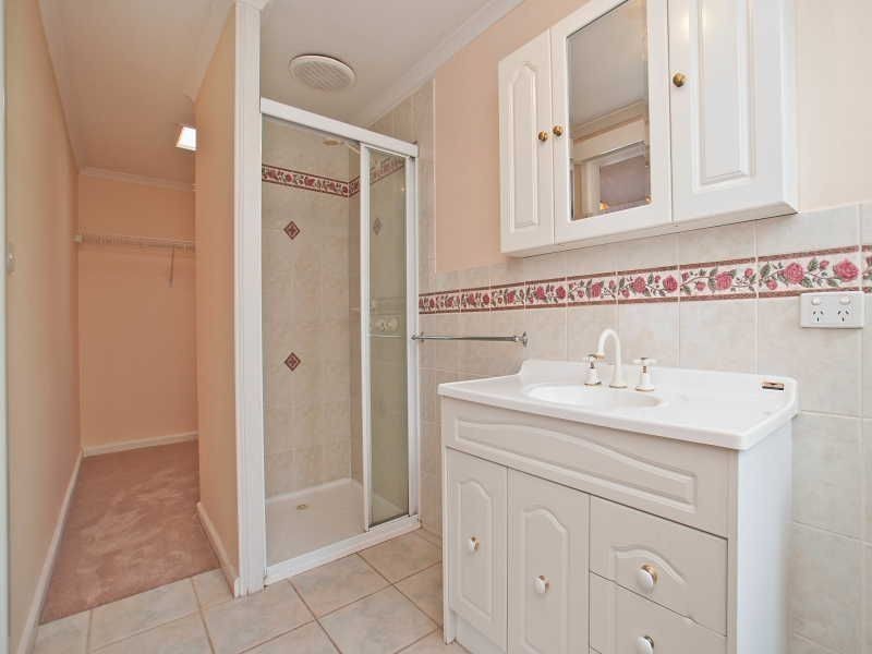 11 Finlay Street, Frankston VIC 3199