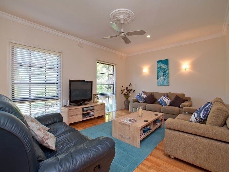 2 Maberley Crescent, Frankston South VIC 3199