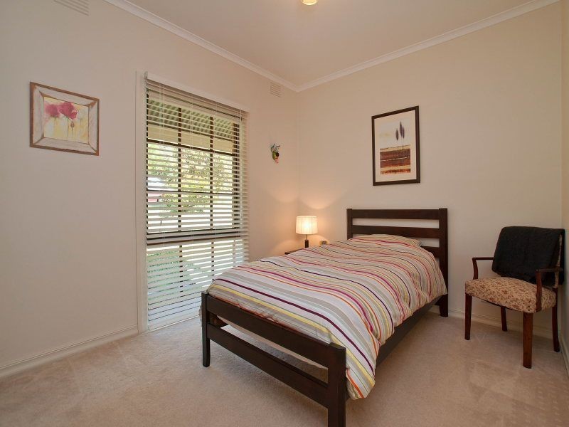 2 Maberley Crescent, Frankston South VIC 3199