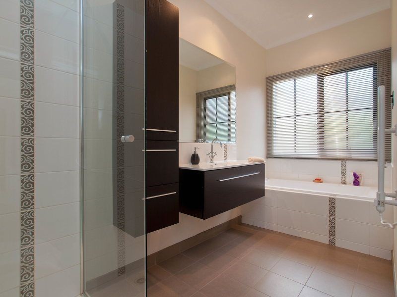 2 Maberley Crescent, Frankston South VIC 3199