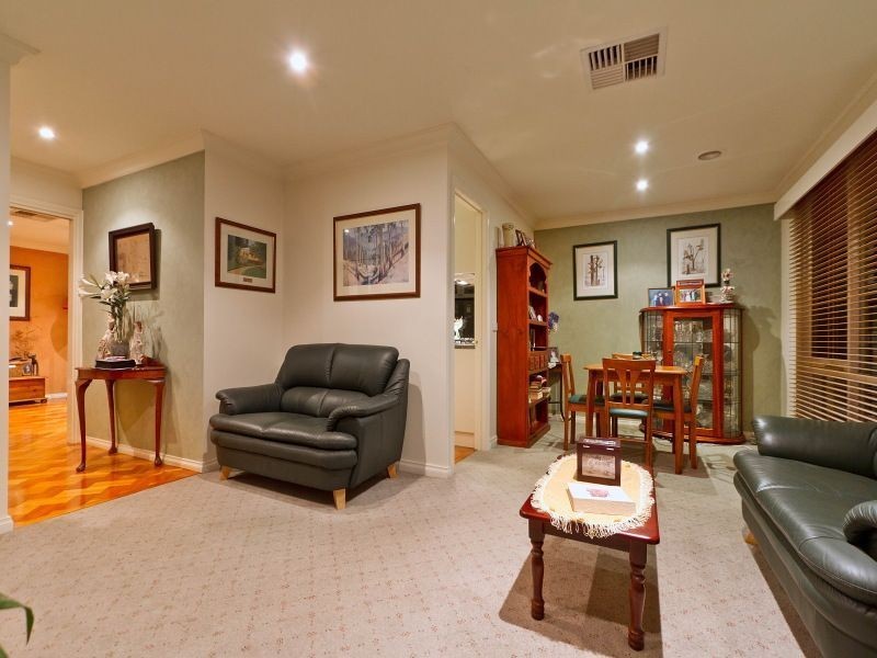 10 Talab Court, Chelsea Heights VIC 3196