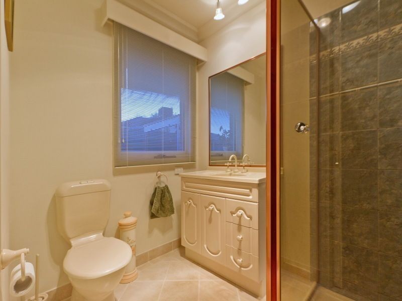 10 Talab Court, Chelsea Heights VIC 3196