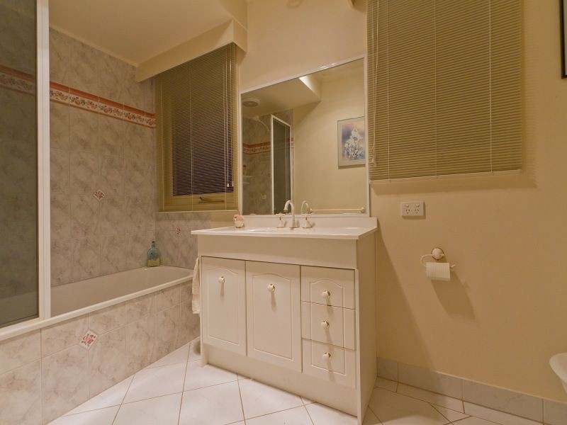 10 Talab Court, Chelsea Heights VIC 3196