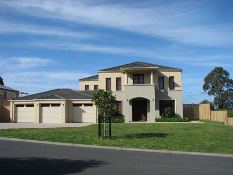 4 The Grange, Frankston South VIC 3199