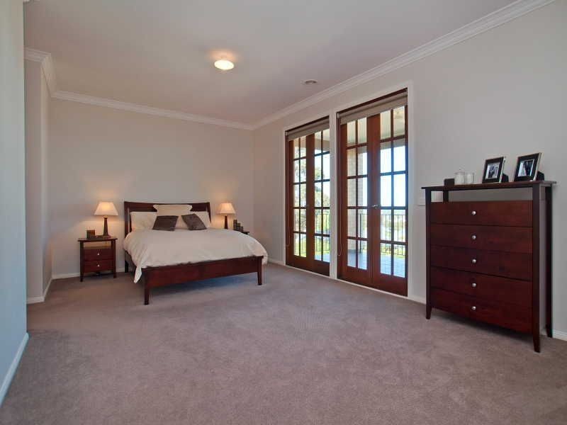 4 The Grange, Frankston South VIC 3199