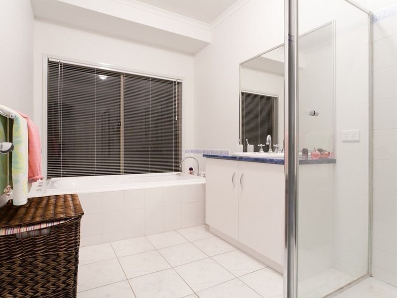 4 Bartlett Street, Frankston South VIC 3199