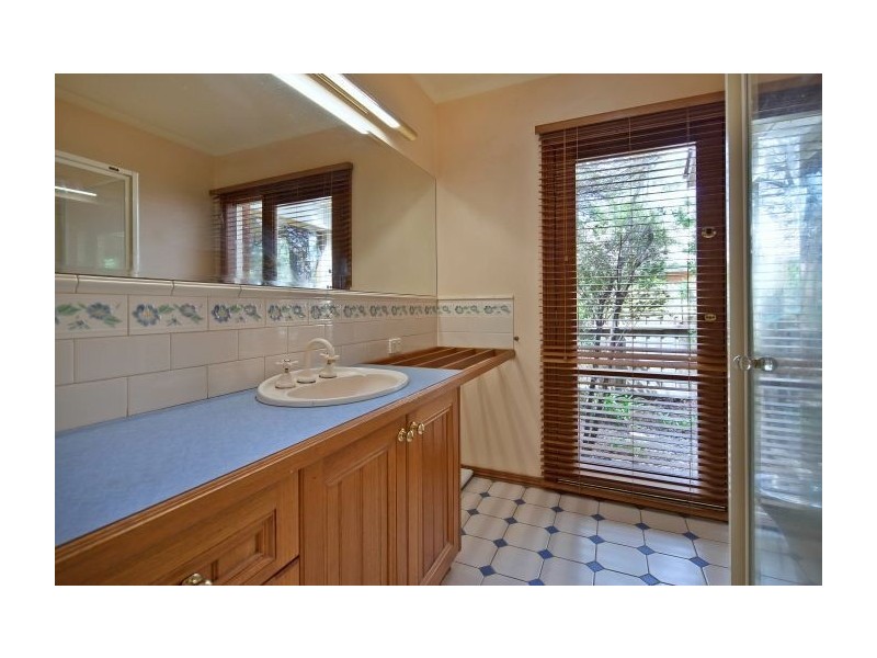 15 Highland Drive, Frankston South VIC 3199