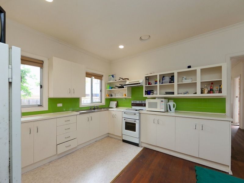 32 Burns Street, Frankston VIC 3199