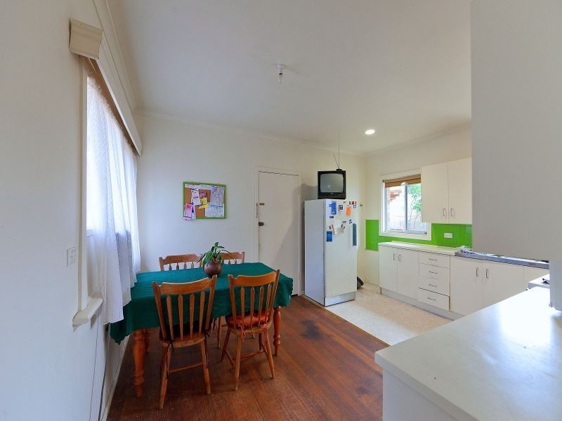 32 Burns Street, Frankston VIC 3199