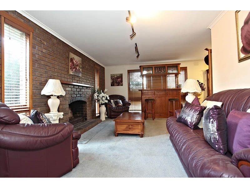 116 Rosedale Grove, Frankston South VIC 3199