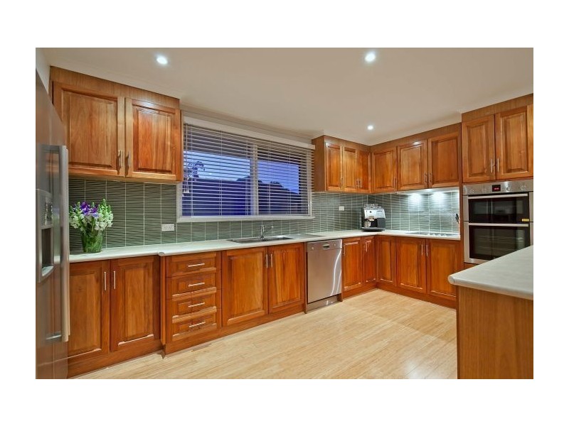 4 Crathie Court, Frankston VIC 3199