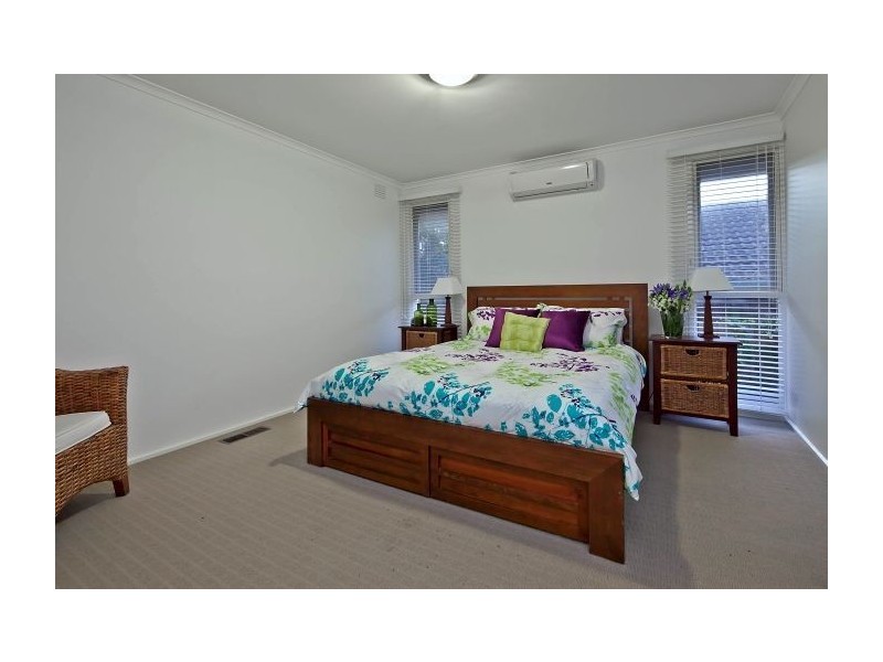 4 Crathie Court, Frankston VIC 3199