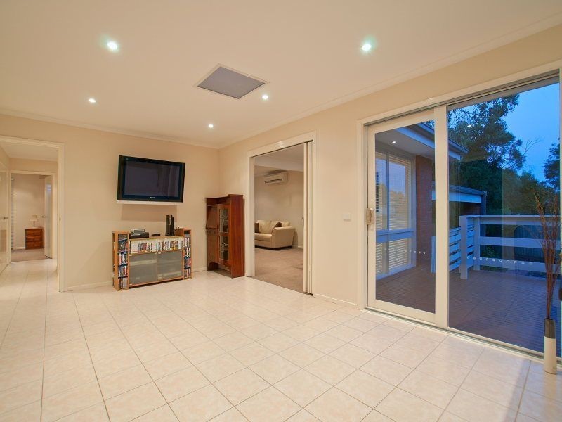 7 Dalkeith Court, Frankston VIC 3199