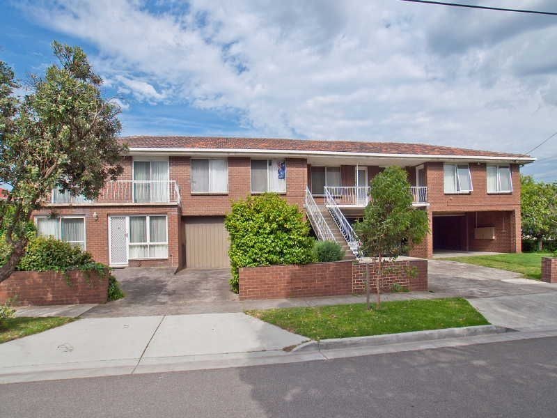 127 Beach Street, Frankston VIC 3199