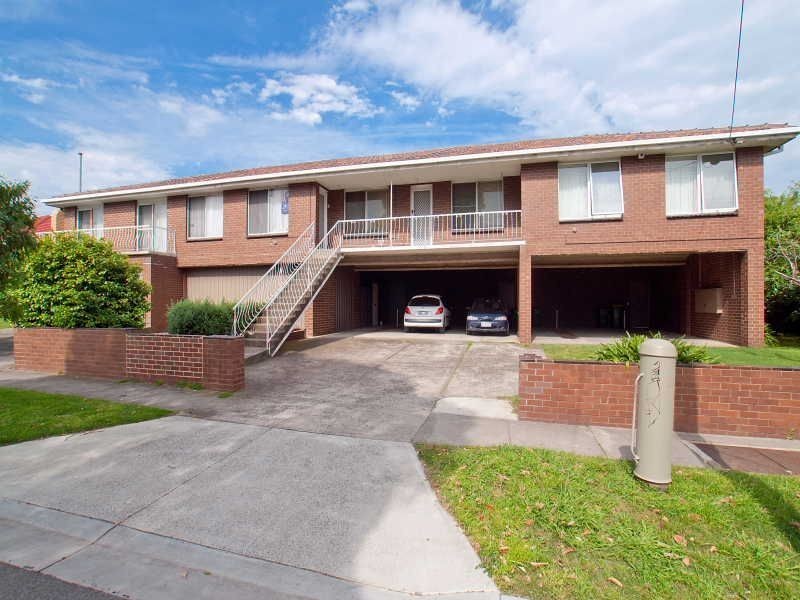 127 Beach Street, Frankston VIC 3199
