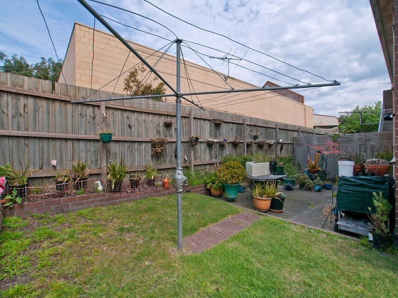 127 Beach Street, Frankston VIC 3199