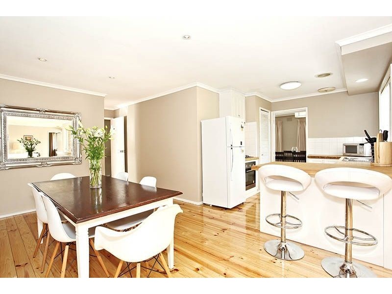 31 Oaklands Crescent, Frankston VIC 3199