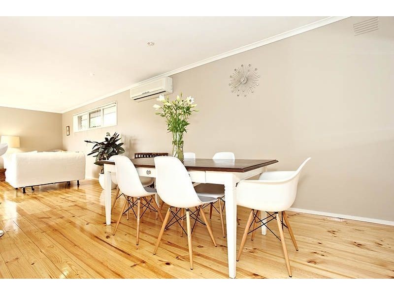 31 Oaklands Crescent, Frankston VIC 3199