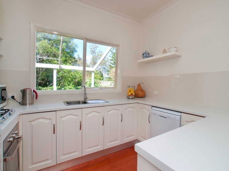 2A Fleetwood Crescent, Frankston South VIC 3199