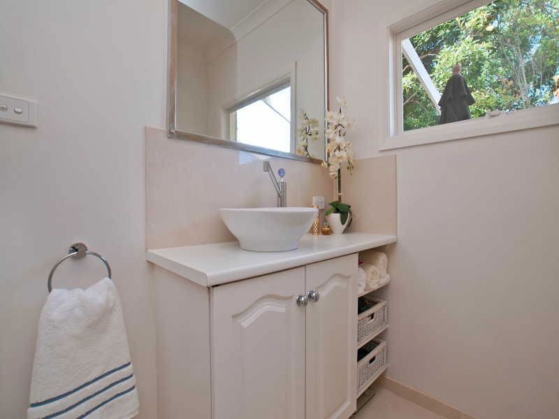 2A Fleetwood Crescent, Frankston South VIC 3199