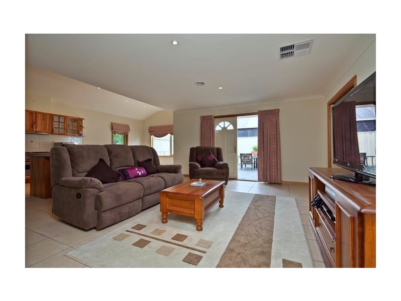 10 Grapeview Court, Frankston South VIC 3199