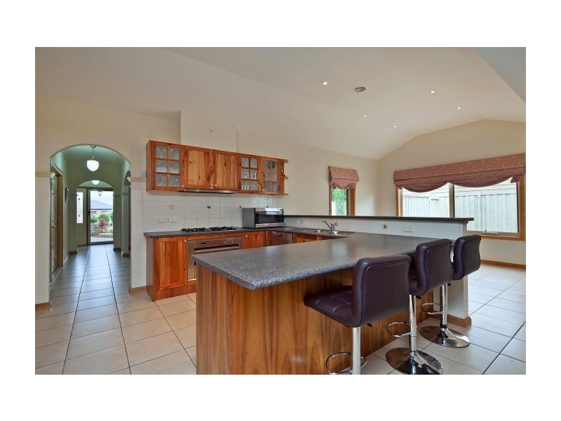 10 Grapeview Court, Frankston South VIC 3199