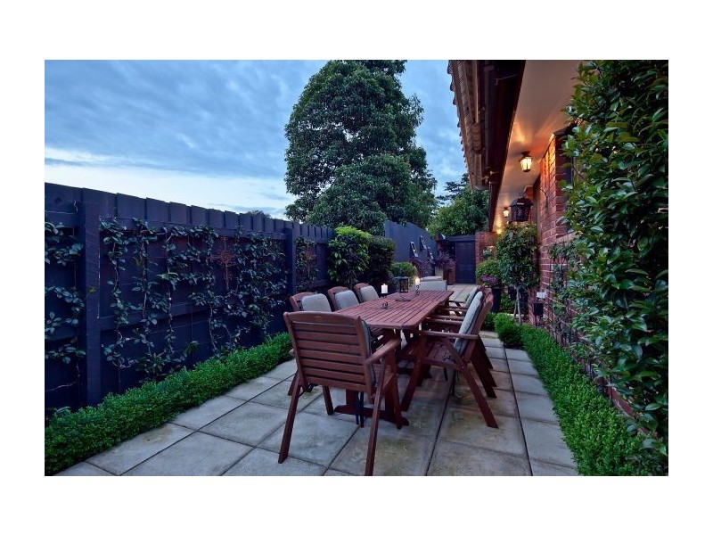 2/197 Seaford Road, Seaford VIC 3198