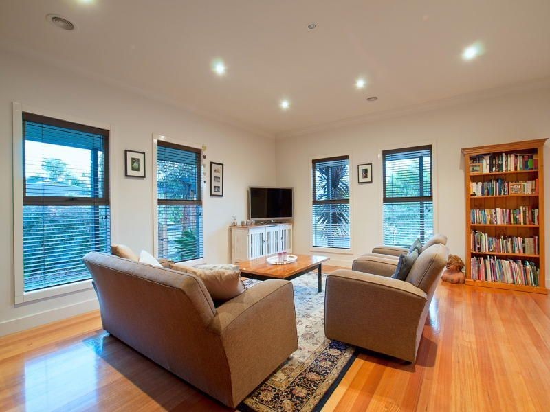 28 Chesterfield Road, Somerville VIC 3912