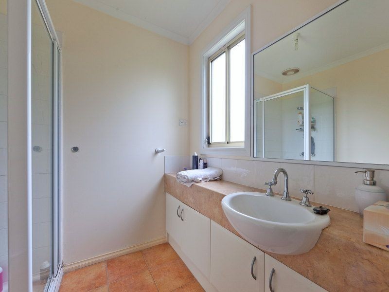 1/28 Eramosa Road West, Somerville VIC 3912