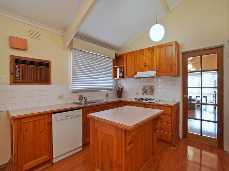 2 Hartley Court, Frankston VIC 3199