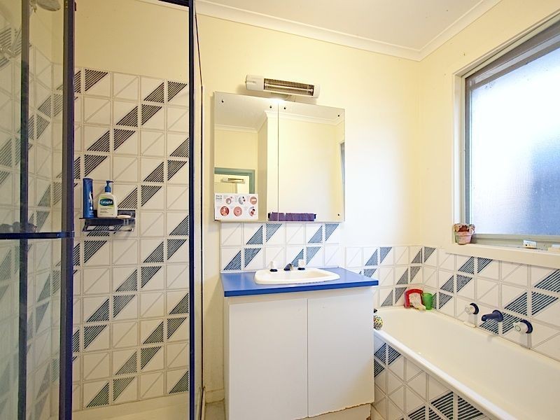 26 Raphael Crescent, Frankston VIC 3199