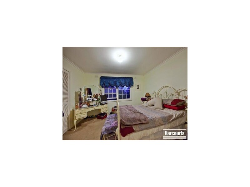 16 McComb Boulevard, Frankston South VIC 3199