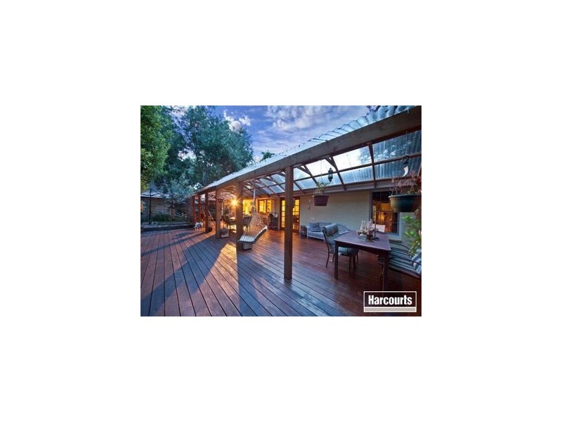 16 McComb Boulevard, Frankston South VIC 3199