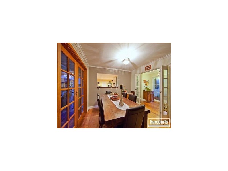 16 McComb Boulevard, Frankston South VIC 3199