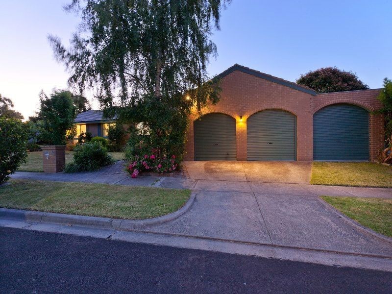 10 Guildford Close, Frankston VIC 3199