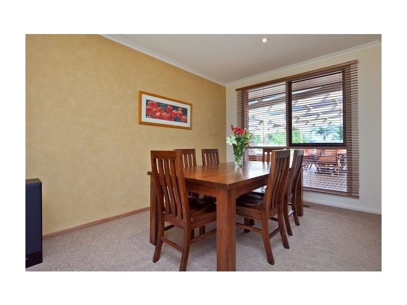 17 Seaquesta Court, Frankston VIC 3199