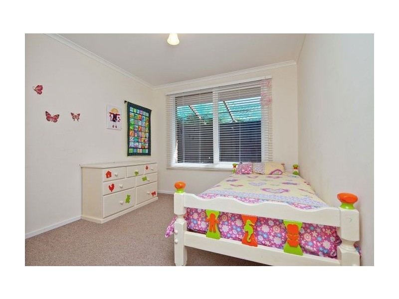 17 Seaquesta Court, Frankston VIC 3199