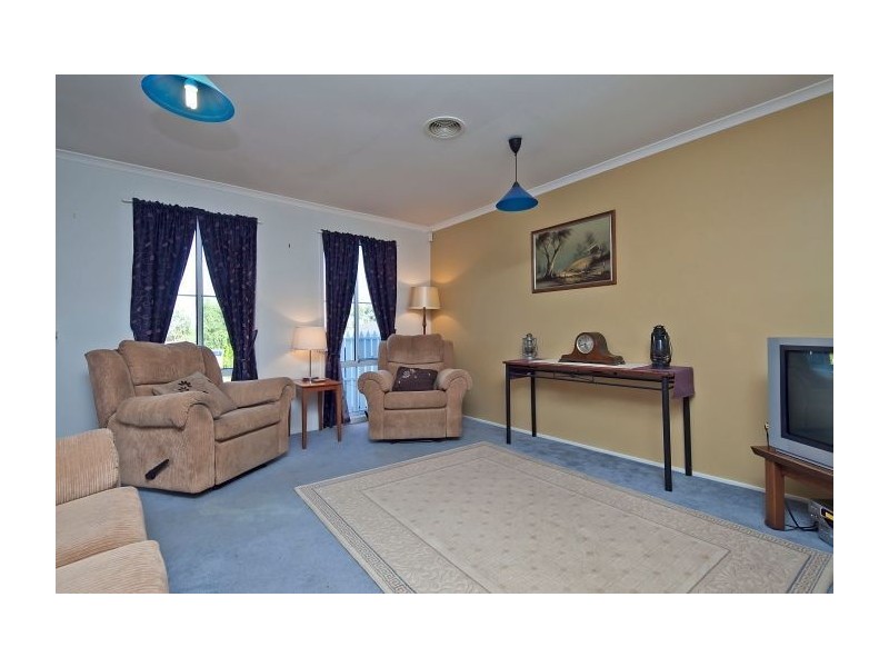 11 Bernard Court, Somerville VIC 3912